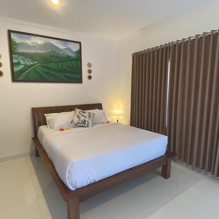 Manis Guest House سمينياك المظهر الخارجي الصورة